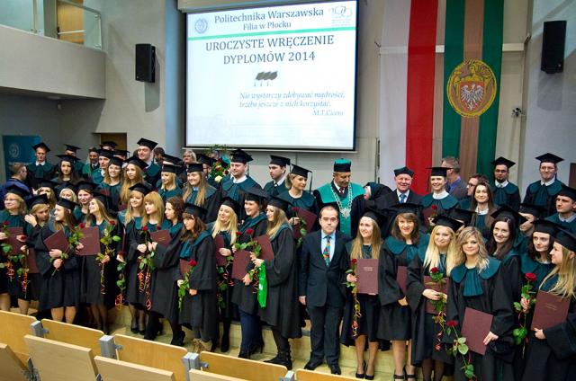 Uroczyste wreczenie dyplomów w PW Filii w Płocku